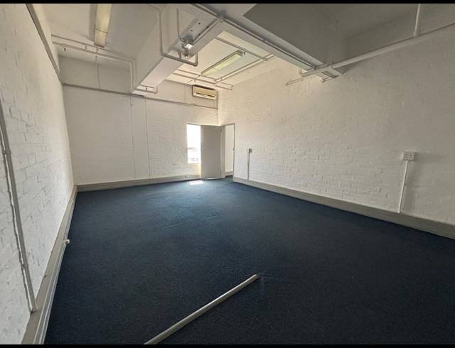 1,024M² OFFICE TO LET IN BELLVILLE SOUTH INDUSTRIA